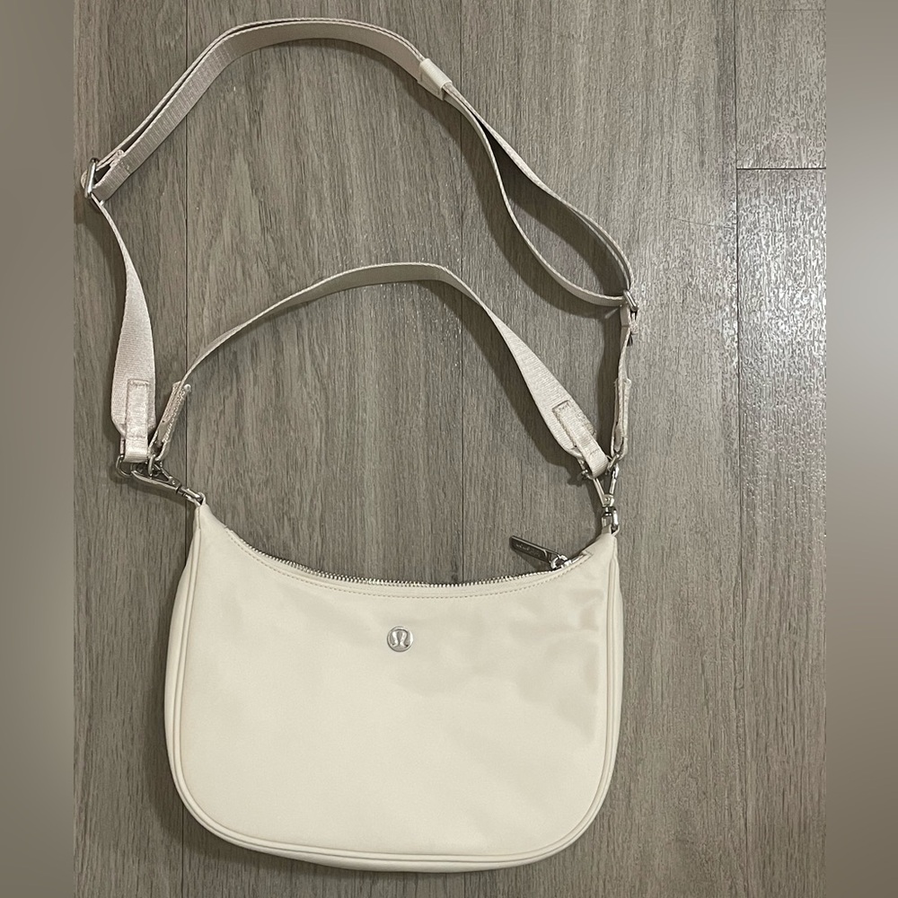 Lululemon City Essentials Small Shoulder Bag